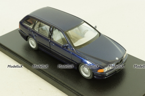 BMW 520i Touring (E39) 1995, dark blue, Schuco 1:43