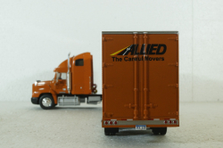 Freightliner FLD 112 (1990), American Truck, France #19, Altaya 1:43