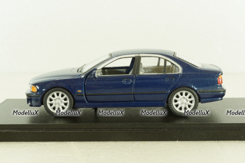 BMW 528i sedan (E39) 1995 blue, Schuco 1:43