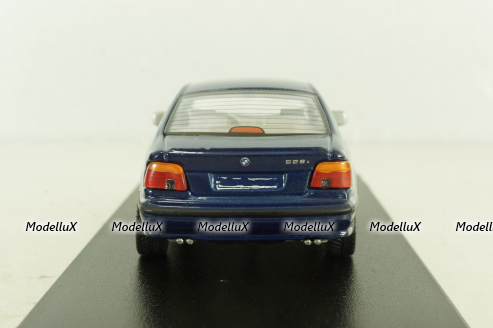 BMW 528i sedan (E39) 1995 blue, Schuco 1:43