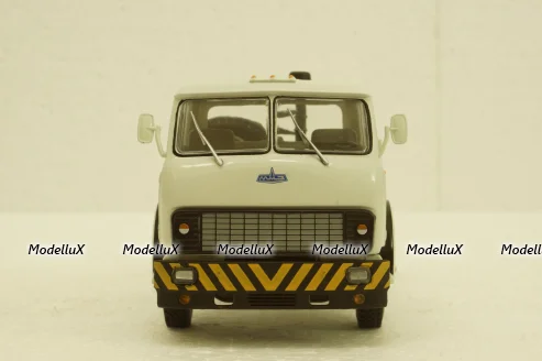 Маз-5428 тягач 1977г, серый, Н700, Наш Автопром 1:43