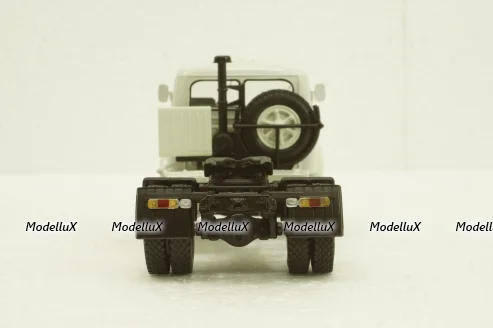 Маз-5428 тягач 1977г, серый, Н700, Наш Автопром 1:43
