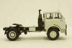 Маз-5428 тягач 1977г, серый, Н700, Наш Автопром 1:43