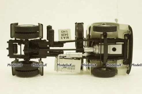 Маз-5428 тягач 1977г, серый, Н700, Наш Автопром 1:43