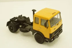 Маз-54322 тягач 1985г, желтый, Н793, Наш Автопром 1:43