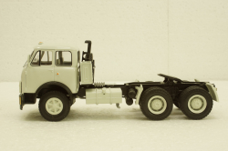 Маз-515Б тягач 1977, серый, Н702, Наш Автопром 1:43