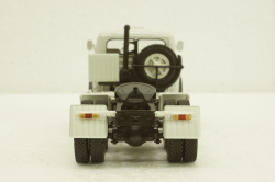 Маз-515Б тягач 1977, серый, Н702, Наш Автопром 1:43