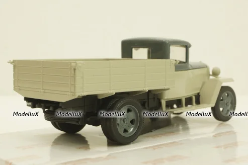 Газ-ММ бортовой 1946 серый, Н253 Наш Автопром 1:43