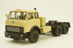 Маз-515Б тягач 1977, бежевый, Н702, Наш Автопром 1:43