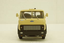Маз-515Б тягач 1977, бежевый, Н702, Наш Автопром 1:43