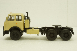 Маз-515Б тягач 1977, бежевый, Н702, Наш Автопром 1:43