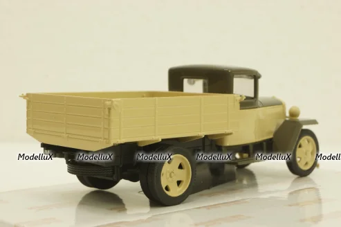 Газ-ММ бортовой 1946 бежевый, Н253 Наш Автопром 1:43
