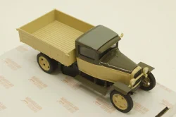 Газ-ММ бортовой 1946 бежевый, Н253 Наш Автопром 1:43