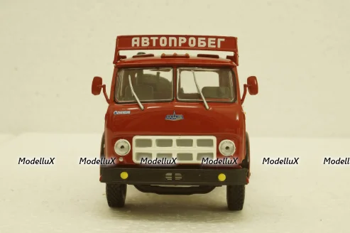 Маз-515А тягач 1974г Автопробег, красный Н701, Наш Автопром 1:43