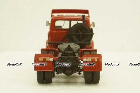 Маз-515А тягач 1974г Автопробег, красный Н701, Наш Автопром 1:43