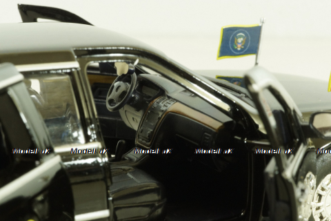 Cadillac Presidential Limousine B.Obama 2009, black, LDPL600-BK, Luxury 1:43