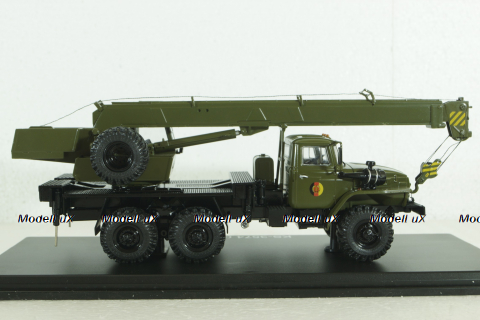 КС-3574 (Урал-4320) автокран, хаки, PLC47046, Premium Classixxs 1:43