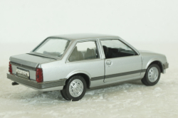 Opel Corsa, silver, Gama 1:43