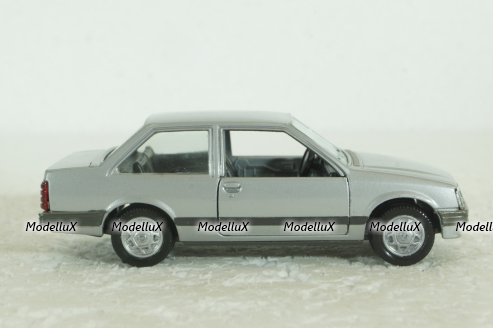 Opel Corsa, silver, Gama 1:43