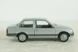Opel Corsa, silver, Gama 1:43