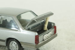Opel Corsa, silver, Gama 1:43