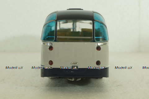 Лаз-695 пригородный бело/синий, Ultra Models 1:43