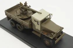 Studebaker US 6 с 37мм зениткой, тентованная кабина, Miniclassic 1:43