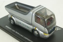 Mitsubishi Fuso Canter Eco-D 2007, silver, Dealer edition 1:43
