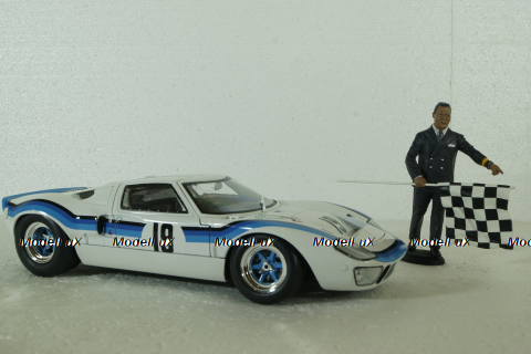 Директор трассы Le Mans, фeигурка, 1950-70, FLM118022,  Miniatures 1:18 