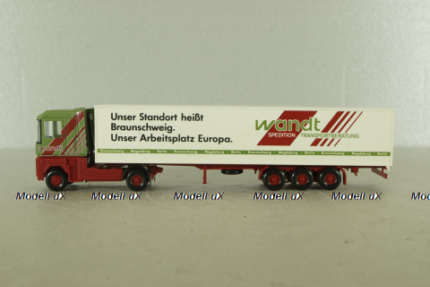Renault Magnum AE 520 Ti with trailer 1990, green/red, 5460037, Wiking 1:87