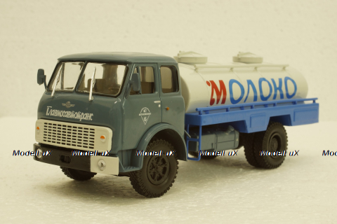 Маз-5334 АЦПТ-6,2 Молоко, Легендарные грузовики СССР №84, 1:43
