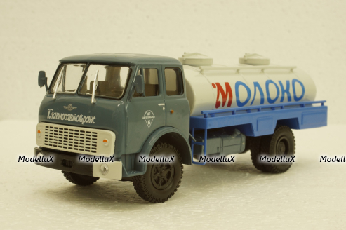 Маз-5334 АЦПТ-6,2 Молоко, Легендарные грузовики СССР №84, 1:43