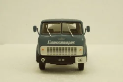 Маз-5334 АЦПТ-6,2 Молоко, Легендарные грузовики СССР №84, 1:43