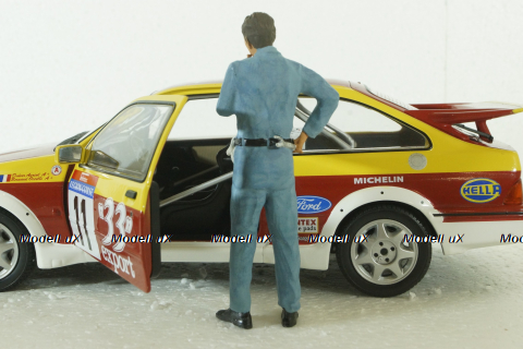 Автомеханик фигурка, AE180098, Figuma 1:18