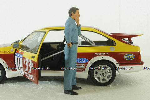 Автомеханик фигурка, AE180098, Figuma 1:18