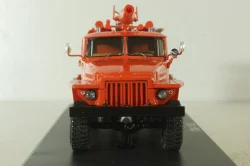 АЦ-40(375Д)-Ц1А модели ПМ-102А пожарная автоцистерна на шасси Урал-375Д 1974, красный, SSM1230, SSM 1:43