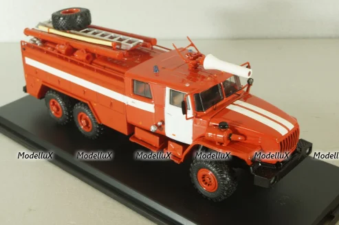 АЦ-7,5-40 пожарная автоцистерна на шасси Урал-4320 с бел. Полосами 1980, SSM1228, SSM 1:43