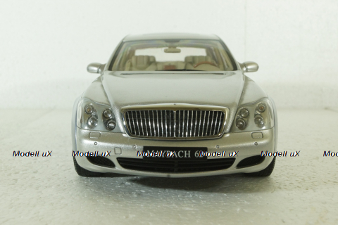 Maybach 62 Lwb 2005 Silver/Blue, 76163, AutoArt 1:18
