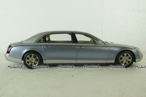Maybach 62 Lwb 2005 Silver/Blue, 76163, AutoArt 1:18