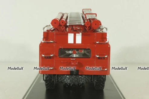 АЦ-40(131) пожарная автоцистерна на шасси Зил-131, SSML007,  SSM 1:43