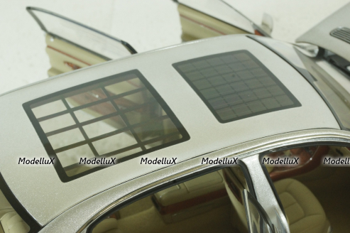 Maybach 62 Lwb 2005 Silver/Blue, 76163, AutoArt 1:18