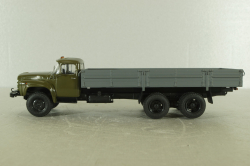 Зил-133ГЯ, хаки/серый, 100213, АвтоИстория 1:43