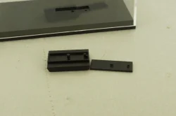 Бокс для моделей 1:64, размеры 12х5,5х4 (д*ш*в) черная подставка