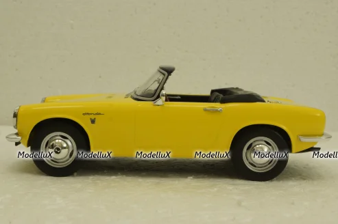 Honda S800 With Removable Soft Top, yellow, T9-1800191, Triple9 1:18