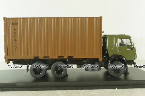 Камаз-53212 Контейнеровоз, хаки/коричневый, SSM1281, SSM 1:43