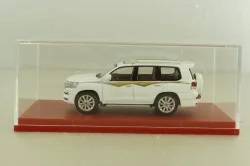 Бокс для моделей 1:64, размеры 12х5,5х4 (д*ш*в) красная подставка
