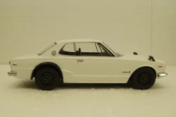 Nissan Skyline GT-R KPGC10, white, T9-1800181, Triple9 1:18