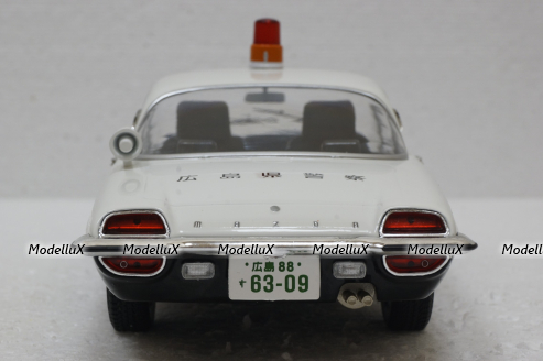 Mazda Cosmo Sport, black/white, T9-1800189, Triple9 1:18