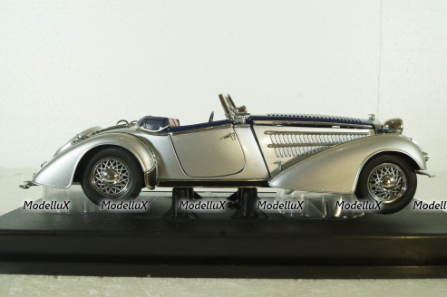 Horch 855 Roadster 1939 silver/blue, SunStar1:18 Уценка!