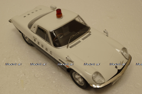 Mazda Cosmo Sport, black/white, T9-1800189, Triple9 1:18